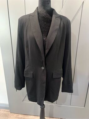Vince Camuto Black Single-Button Notched Blazer